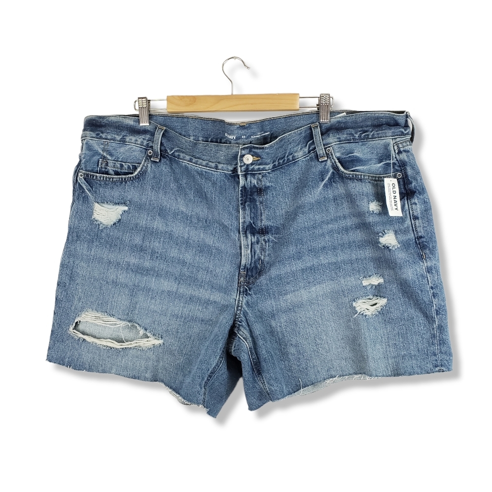 Old Navy Light-wash Distressed Slouchy Straight High-rise Shorts Size 22